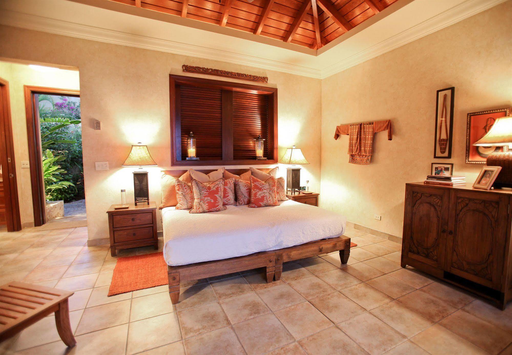 Anguilla'S Bird Of Paradise The Valley Extérieur photo